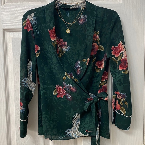 Zara flowy wrap around blouse - Picture 3 of 8